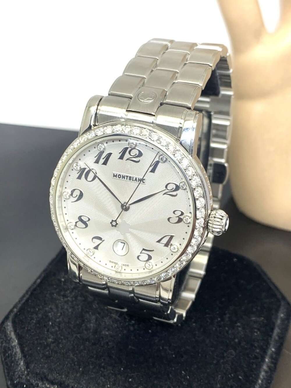 Montblanc Men's Watch 7072 Swiss Quartz Silver Dial Diamond Stainless Steel 40mm